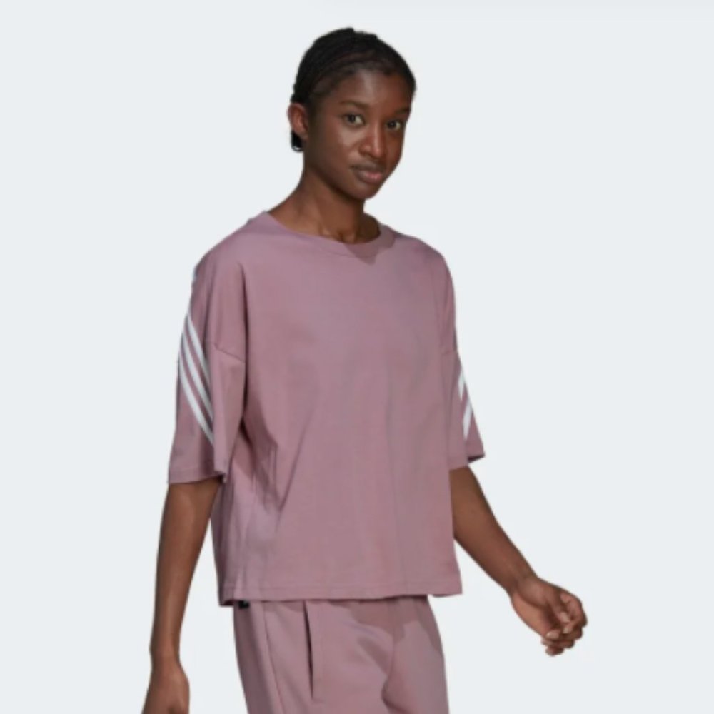 New-ADIDAS 3-STRIPES loose fit TEE women New with Tag